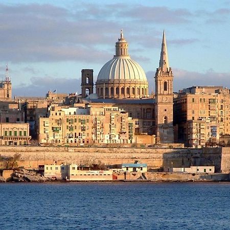 Modern 3Br Apartment In Sliema'S Desirable Locale Exterior foto